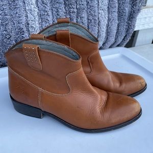Mademoiselle Jacadi Paris Ankle Booties cognac brown low heel size 37 6 leather
